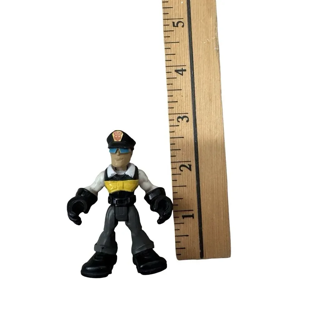 Set Of 2 Playskool Heroes Transformers Rescue Bots Figures of Rescue Cutter